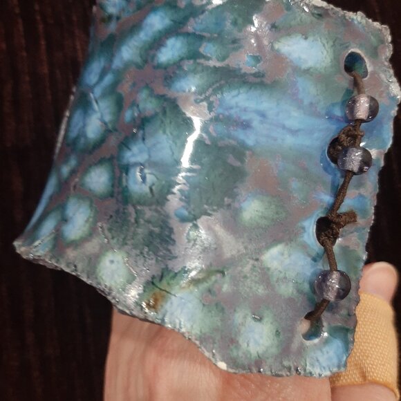 Stunning glass art cuff - Picture 9 of 11